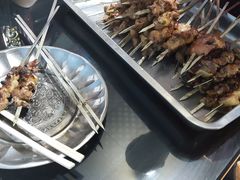 -烤肉小伙烤肉店