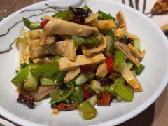 -街角等你.大连海鲜烧烤.经典铁板海鲜串(西安路店)