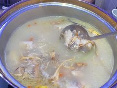 鲜人参火锅-千岛蚝高压锅生蚝·人参火锅(白云万达店)