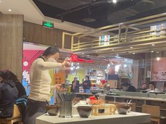-呷哺呷哺(新世界百货望京店)