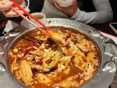 -胖哥俩肉蟹煲(湖滨银泰in77店)