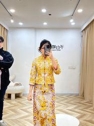 -予白婚纱礼服馆