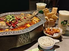 -马有鱼·馕坑烤全鱼(美美2店)