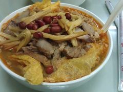-丽丽三鲜螺蛳粉(田林路店)