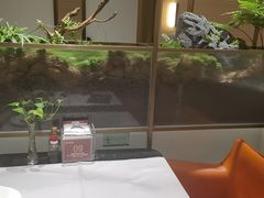 -红鼎豆捞·专注品质海鲜20年(宝丰路店)