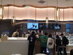 -奈雪的茶(青岛卓悦里INTOWN店)