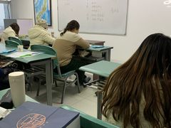 -华兴日语学校(总校)