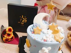 -小苍兰风铃草·礼物蛋糕(沈阳店)