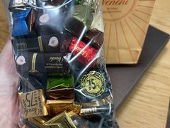 -VENCHI 闻绮(北京国贸商城店)