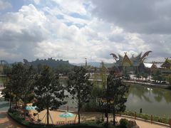 -七彩云南欢乐世界