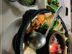-泓0871臻选云南菜·味庄