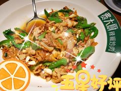 -费大厨辣椒炒肉(万家丽一店)