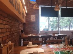 -平娃三宝烧烤·面食(南小街店)