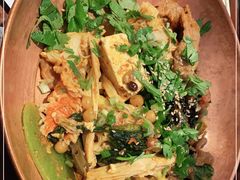 -成都你六姐·牛肉冒菜(城市集市合生汇店)