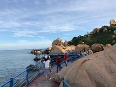 -那琴半岛地质海洋公园