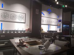 -尚尚仙·酸汤猪手·猪肚鸡火锅(华联万柳购物中心店)