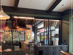 大堂-前海沿·青岛菜(李沧万达店)