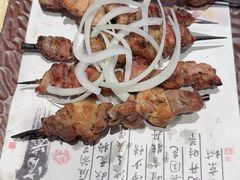 -丝路天山酒店(国际大巴扎店)