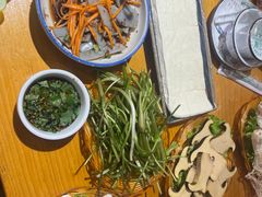 -民食香·腊排骨野生菌美食(木府店)