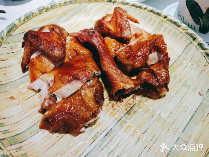 大树头森林餐厅(番禺广场店)大树头必点招烧鸡图片