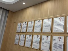 -上海仁爱医院口腔科 · 种植