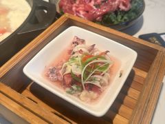 招牌鲜椰肉虾滑酿鱿鱼-太琼糟粕醋火锅·海南老爸茶(海棠湾臻选店)
