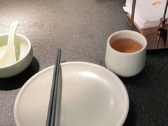 -蝴蝶里·粤菜·点心(滨江龙湖店)