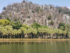 -星湖旅游景区七星岩