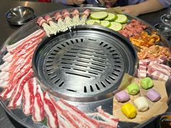 -哈哈碳都·牛肋条无限自助烤肉(宝龙店)