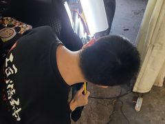 -鲨鱼皮汽车凹陷玻璃修复(静安店)