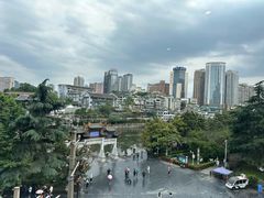 -包整·丝娃娃(一览甲秀楼风景店)