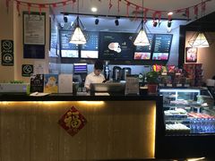 前台-杰拉电竞·网咖(杭州钱塘区龙湖金沙天街店)