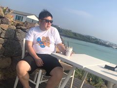 -Cafe Aewol Monsant