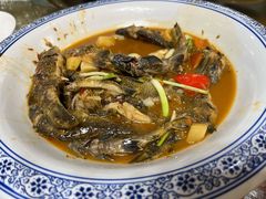 -芦茨金富饭庄·25年老字号·专做稻草鸡