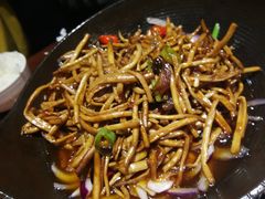 干锅茶树菇-妈妈菜馆(兴隆大家庭店)