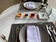 -窗外西餐厅(普罗理想国店)
