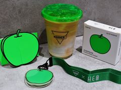 青苹果冰拿铁-Manner Coffee(淮海755店)
