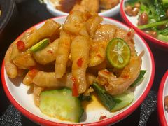 -辣尚瘾·烤鱼·新川菜(牡丹园直营店)
