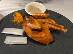 公馆脆皮乳鸽-民国红公馆·秦淮八艳(夫子庙店)