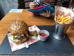-FAT COW(虹梅路店)