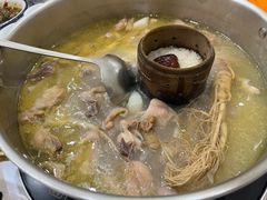 -朴小妹人参鸡汤火锅(长白山万达店)