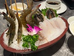 -德天肥牛海鲜火锅(城西银泰店)