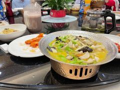 -香山湖家家宴(中山陵店)