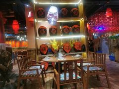 大堂-老滇山寨•云南特色菜•地方菜•民族风情歌舞表演(金碧店)