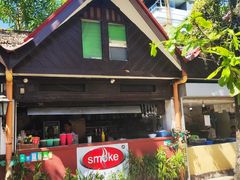-Smoke resto