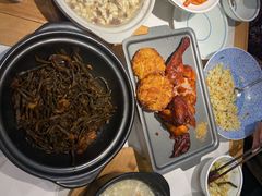 -吴家·非遗淮扬小馆(镇江万达广场店)