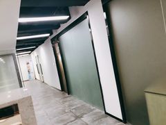-浮光眼镜·蔡司视觉合作·数字验配中心(陆家嘴店)
