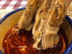 -蚝火爆·烧烤餐厅