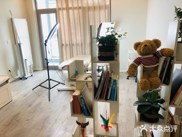 一个差评成就的纹眉店图片