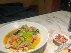 -初蓉丨遇见新川菜(亲贤街荣耀店)